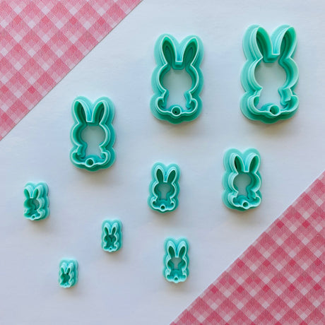 Seated Bunny Cutter