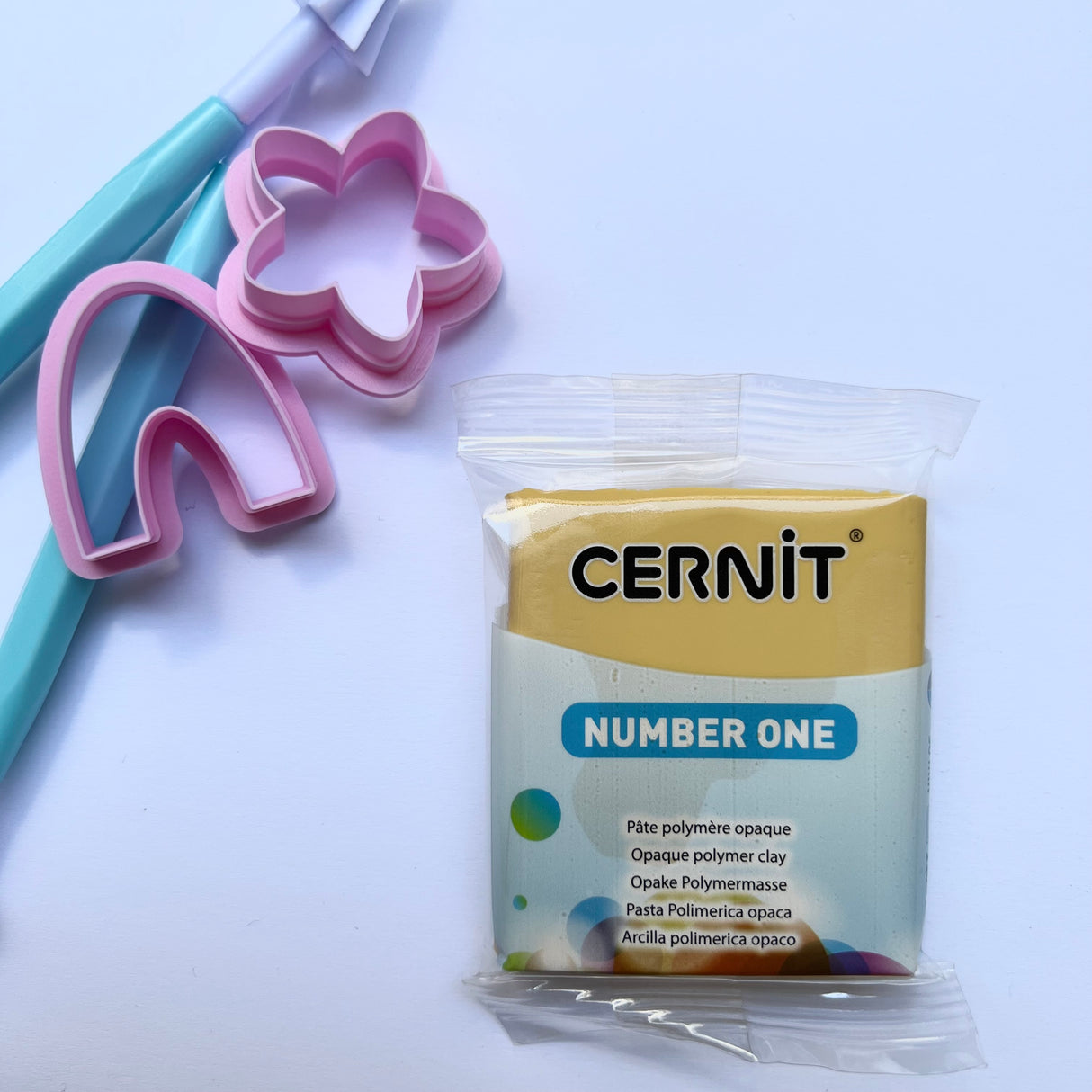 Cernit Number One - Cupcake