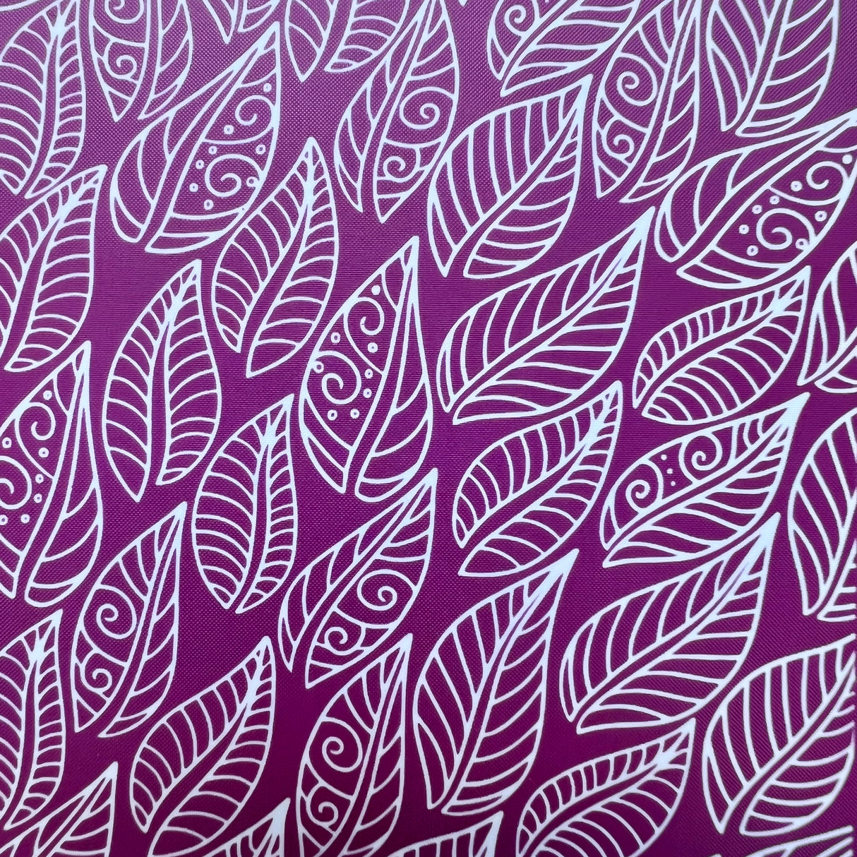 Flowing Leaves Silk Screen