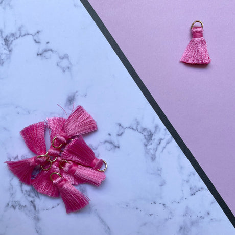 2cm Tassels - 10 Pack