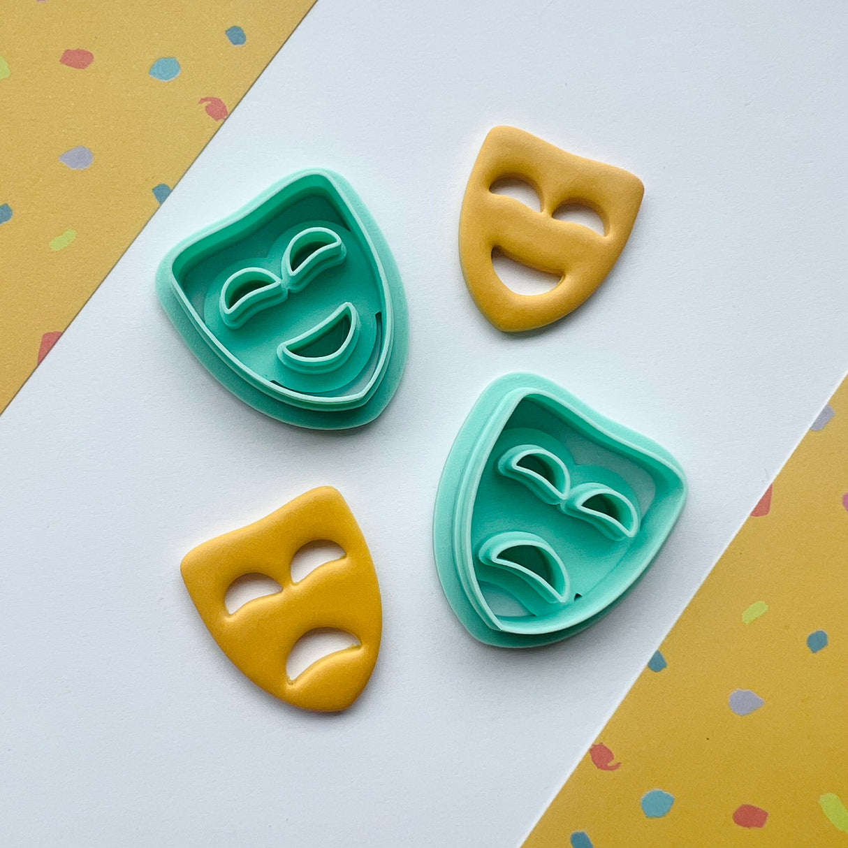 Drama Face Happy Cutter