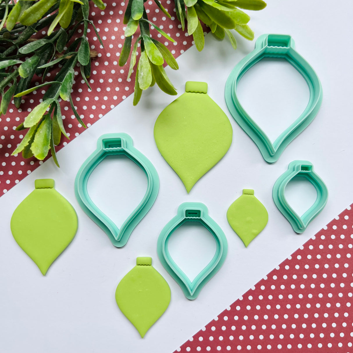 Lantern Bauble Cutter