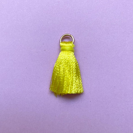 2cm Tassels - 10 Pack