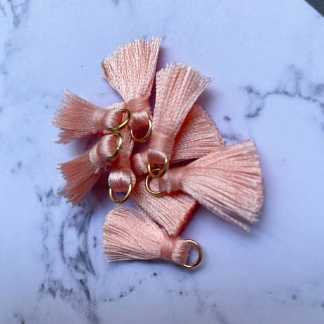 2cm Tassels - 10 Pack