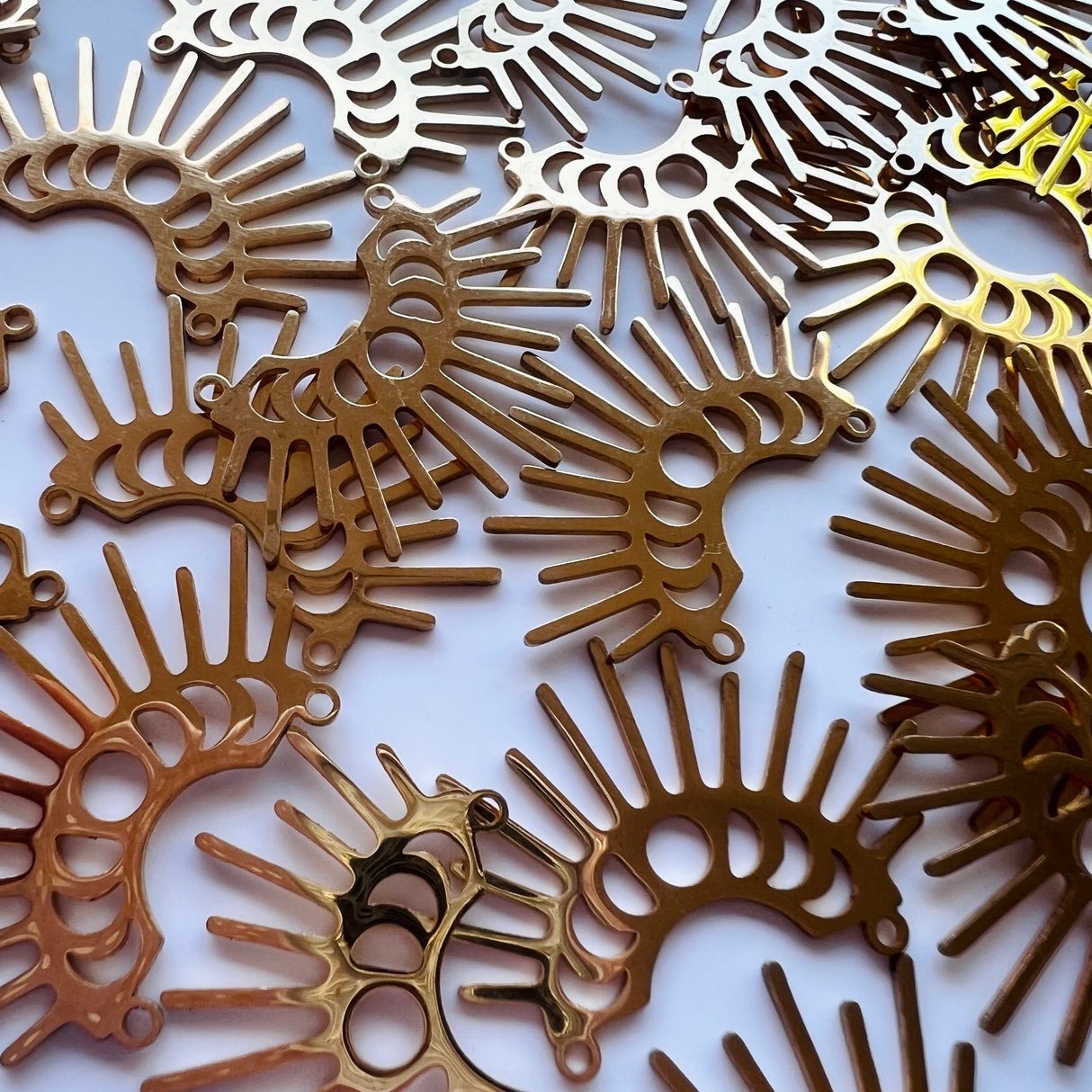 Moon Phase Charms - Gold Plated Stainless Steel - 10 pack
